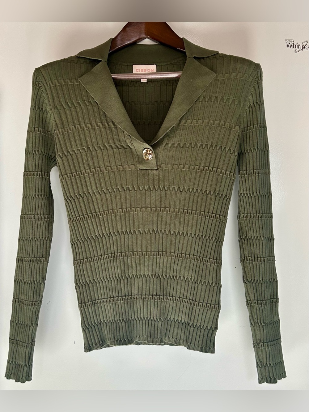 Rare Ciebon Anthropologie Body Con Army Green Pullover sweater Sz L excellent